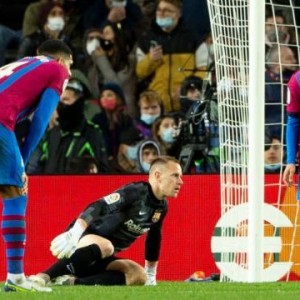 星空体育下载-哈维首败，登贝莱也难救巴萨